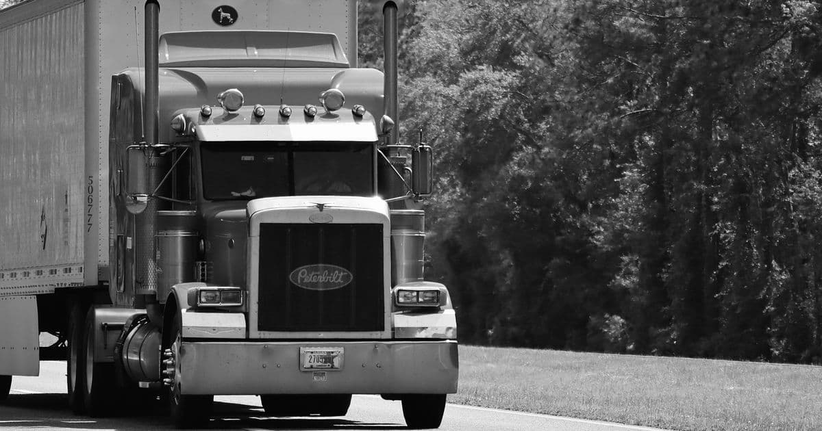 AI-driven logistics management platform